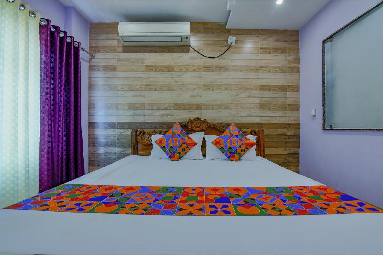 Fabhotel New Central Bhubaneswar Exterior photo