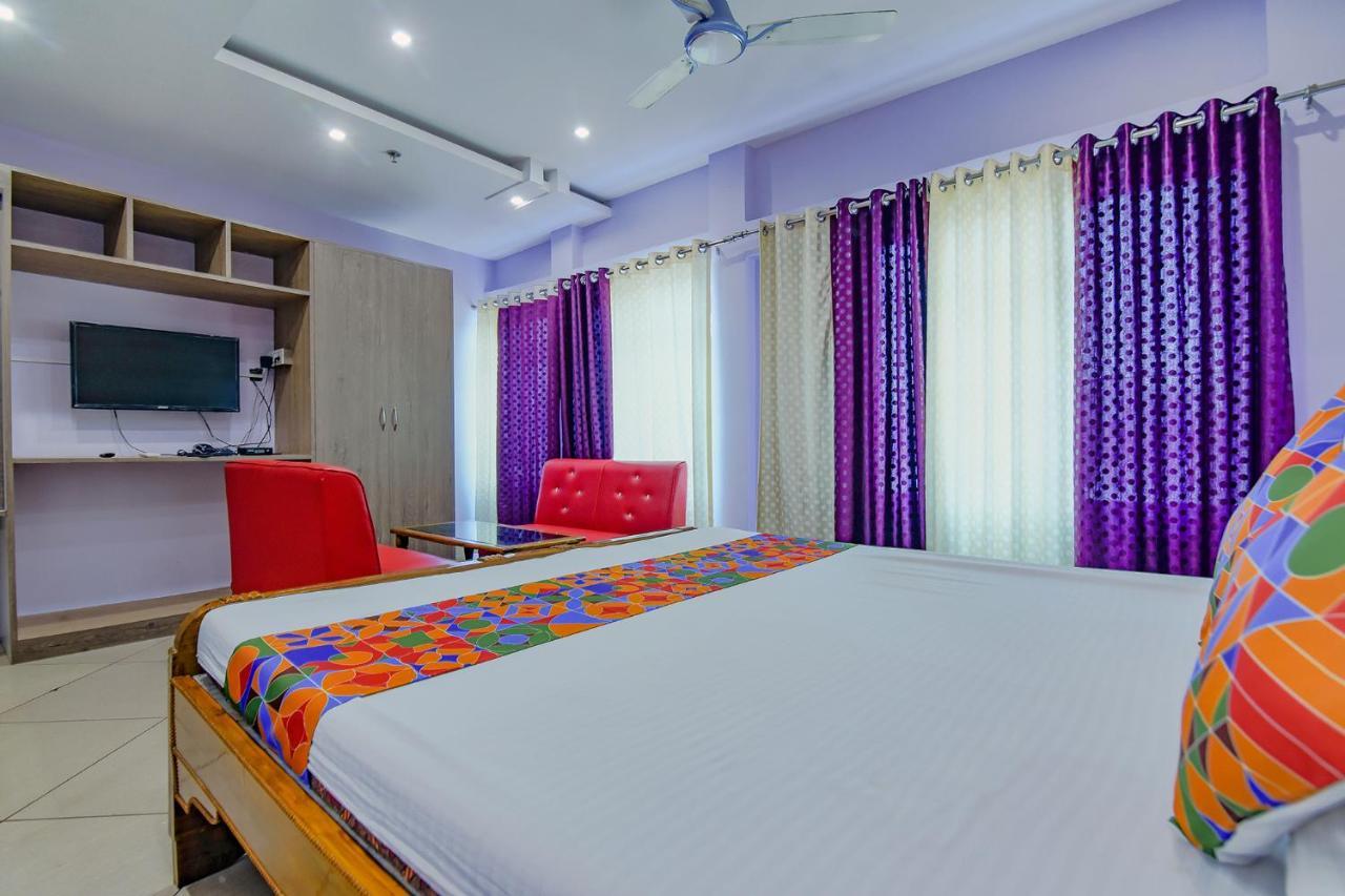 Fabhotel New Central Bhubaneswar Exterior photo