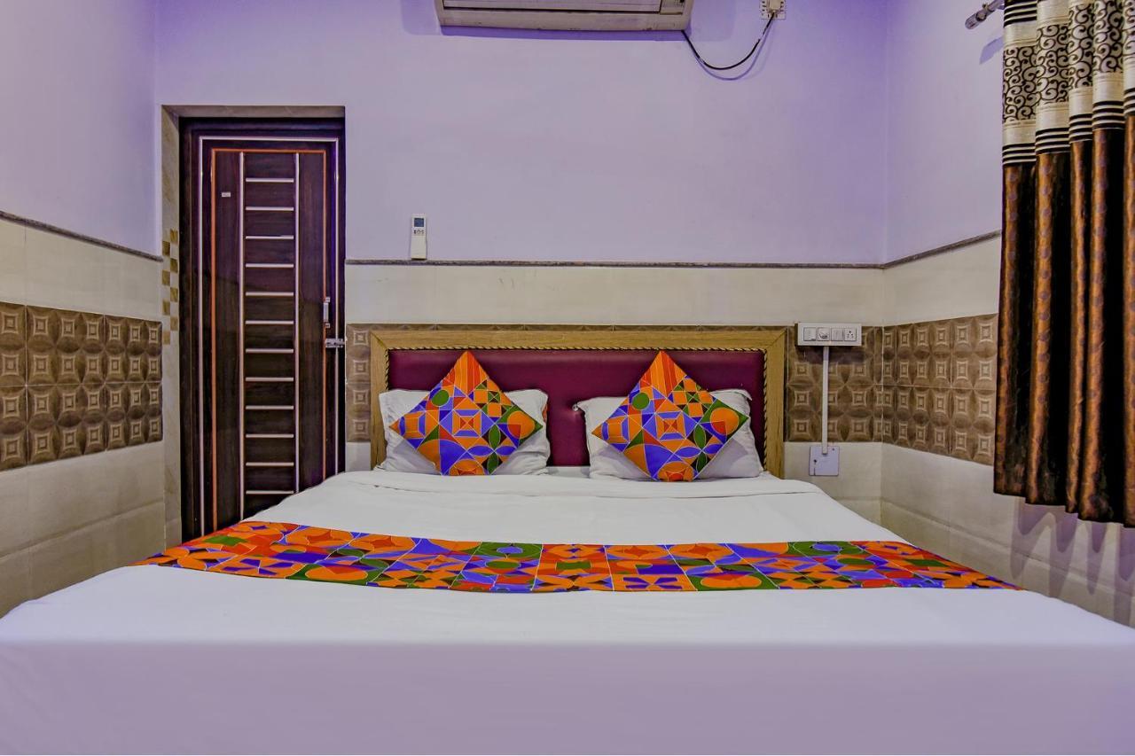 Fabhotel New Central Bhubaneswar Exterior photo