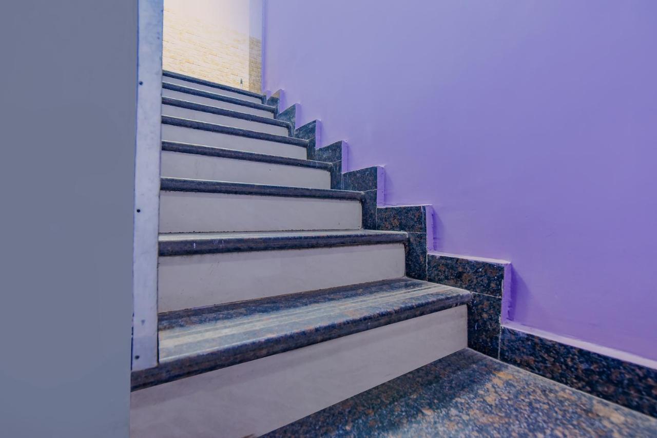 Fabhotel New Central Bhubaneswar Exterior photo