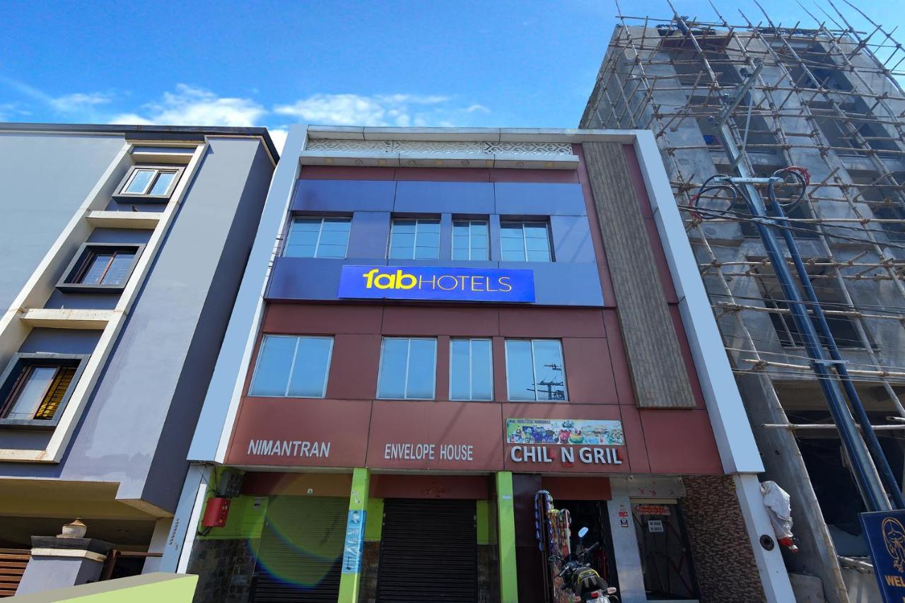 Fabhotel New Central Bhubaneswar Exterior photo